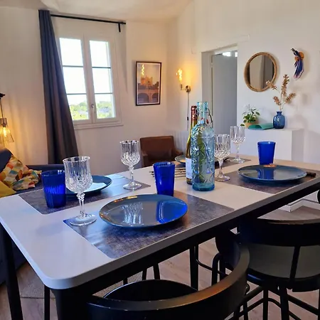 Loire Et Chateau, Hyper Centre, Vue Loire, Linge Inclus, 3eme Etage *