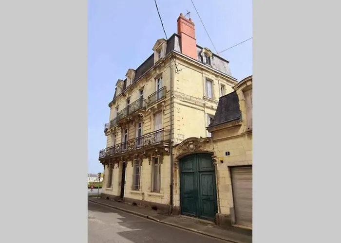 Appartement Loire Et Château, Hyper Centre, Vue Loire, Linge Inclus, 3ème étage *