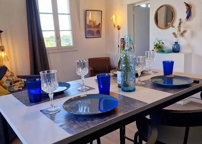 Loire Et Chateau, Hyper Centre, Vue Loire, Linge Inclus, 3eme Etage *